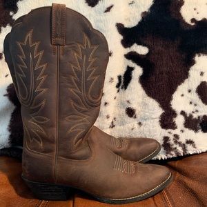 Ariat cowboy boots